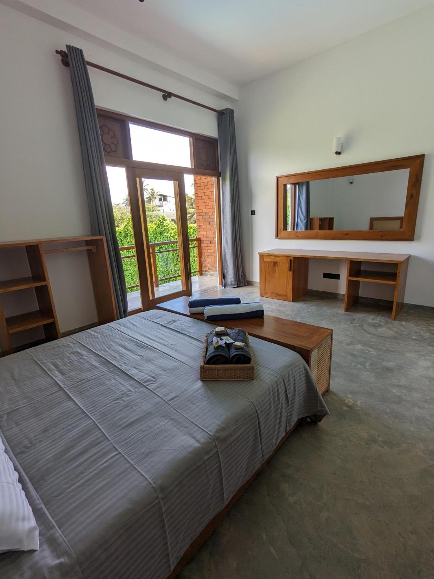 Losu Polhena Extérieur photo